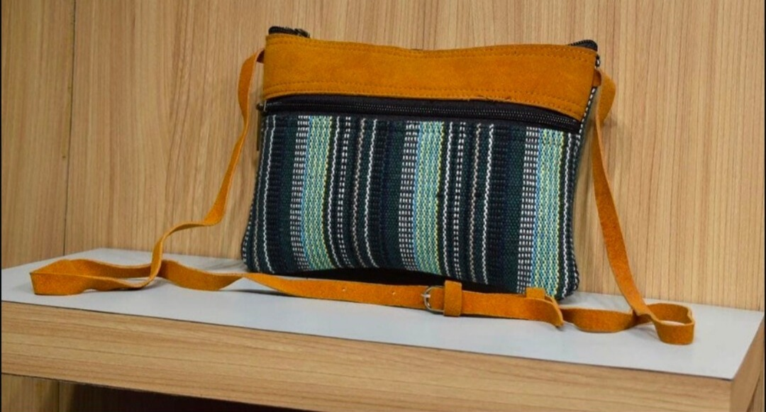 Himkimalya Handcrafted Sidebag