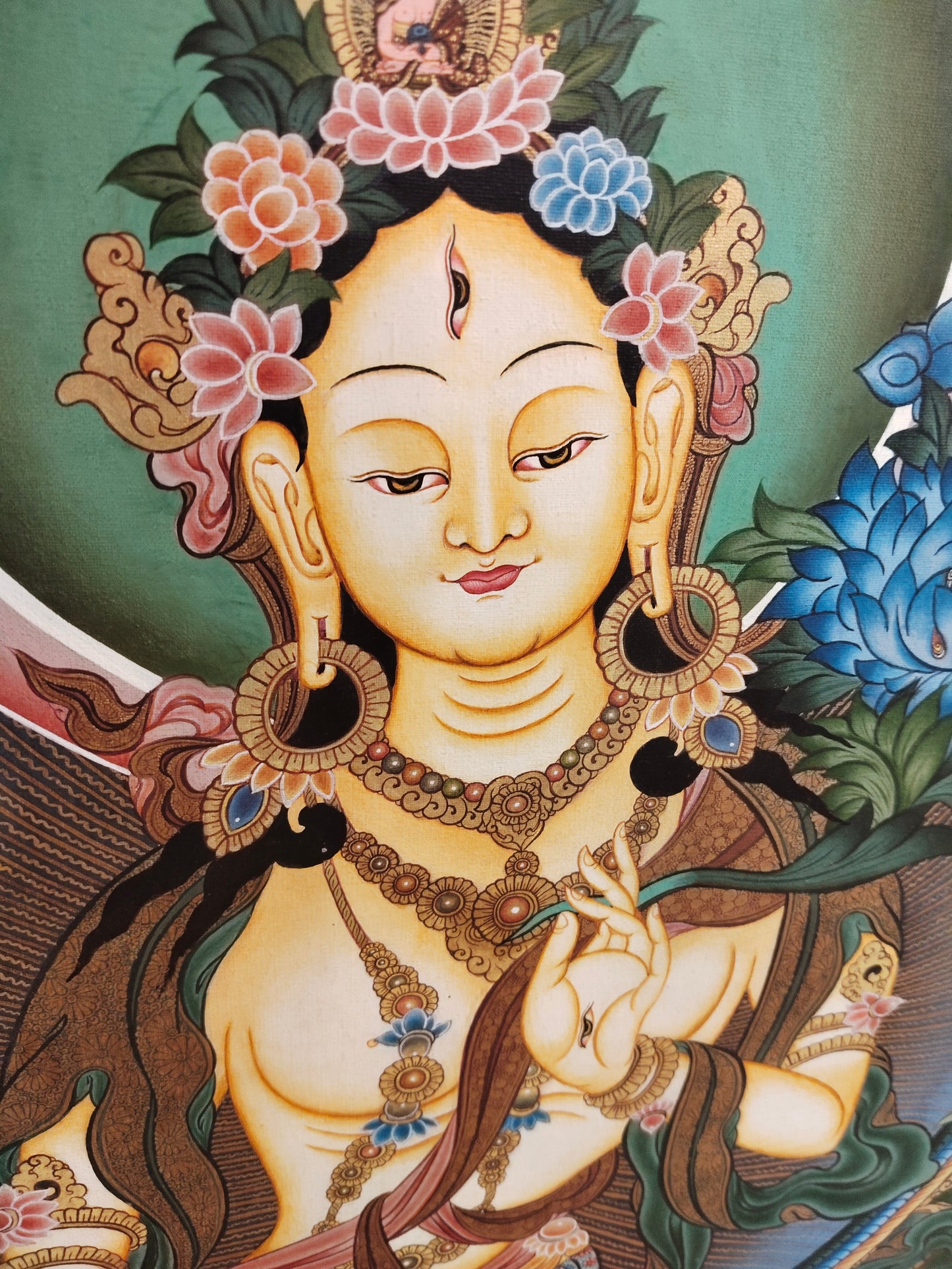 White Tara – Hand-Painted Himalayan Thangka with Gold Detailing 91x62. (TA11)