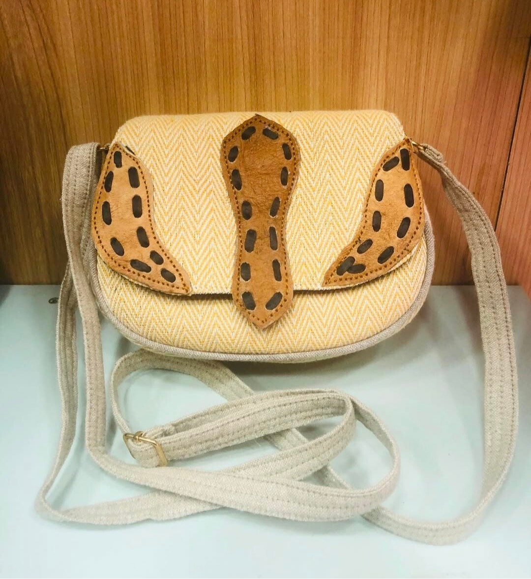 Himkimalya Sidebag