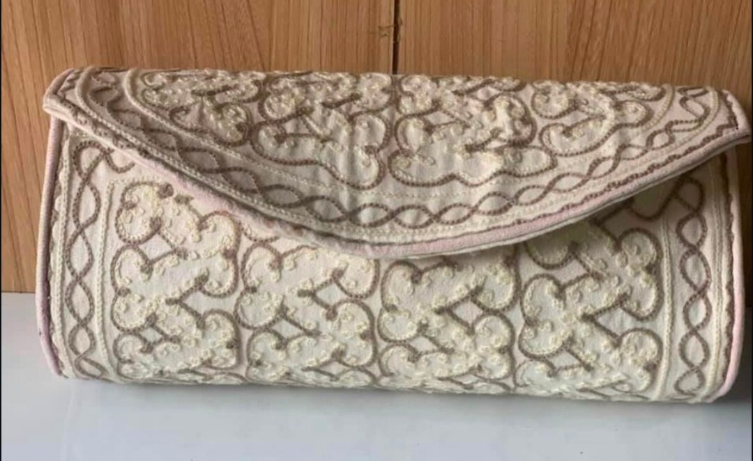 Himkimalya Lady's hand Purse