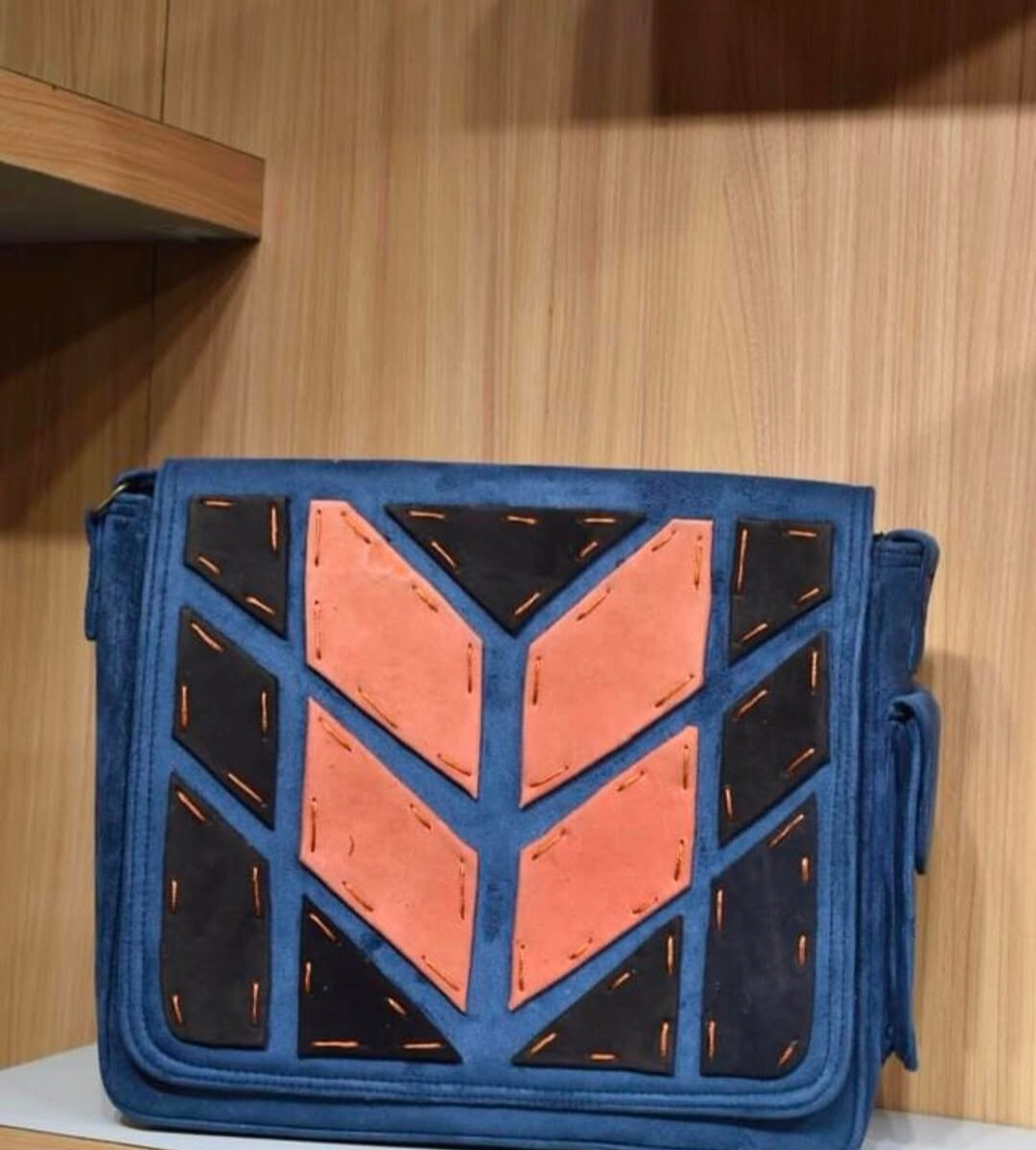Himkimalya Leather Laptop