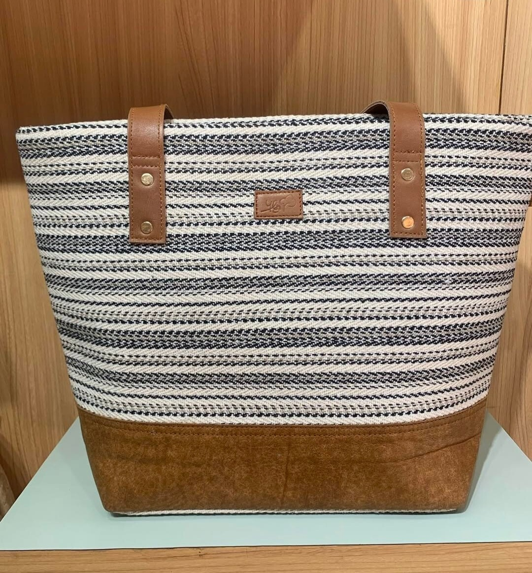 Himkimalya Elegant Lady Bag