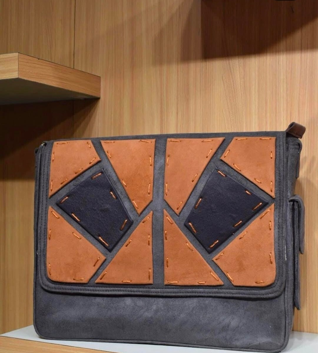 Himkimalya Leather Laptop