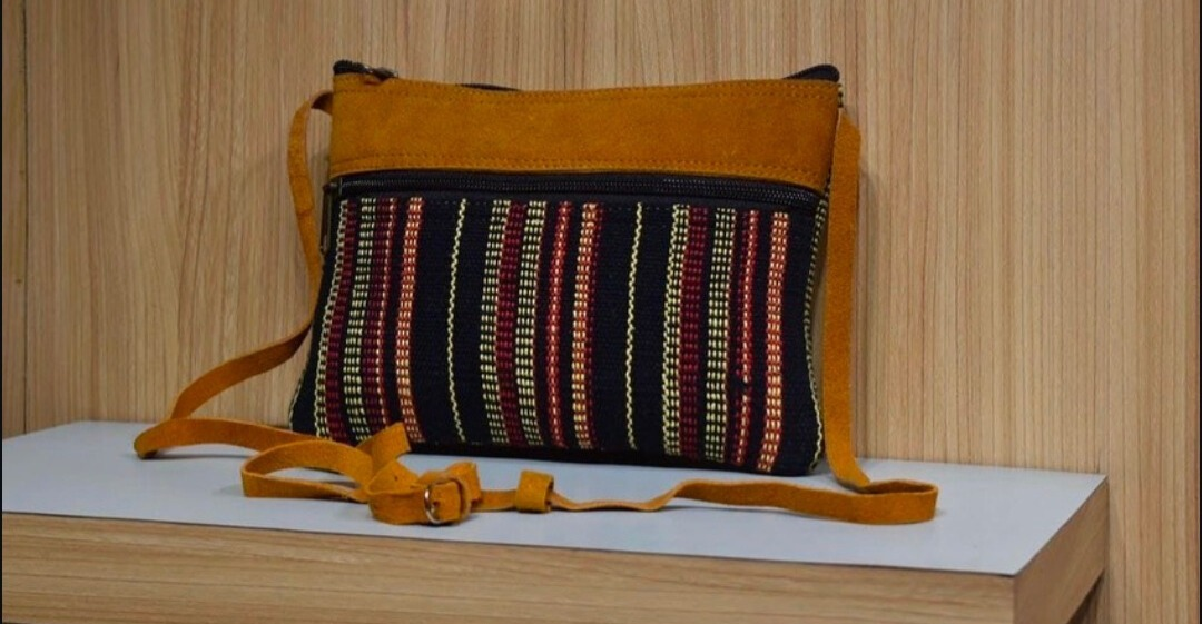 Himkimalya Handcrafted Sidebag