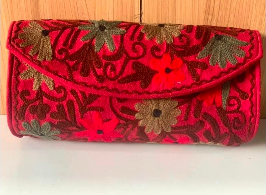 Himkimalya Lady's hand Purse