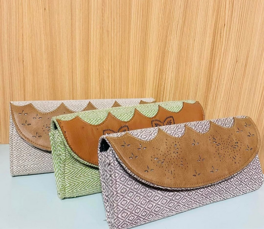 Himkimalya Hand Purse