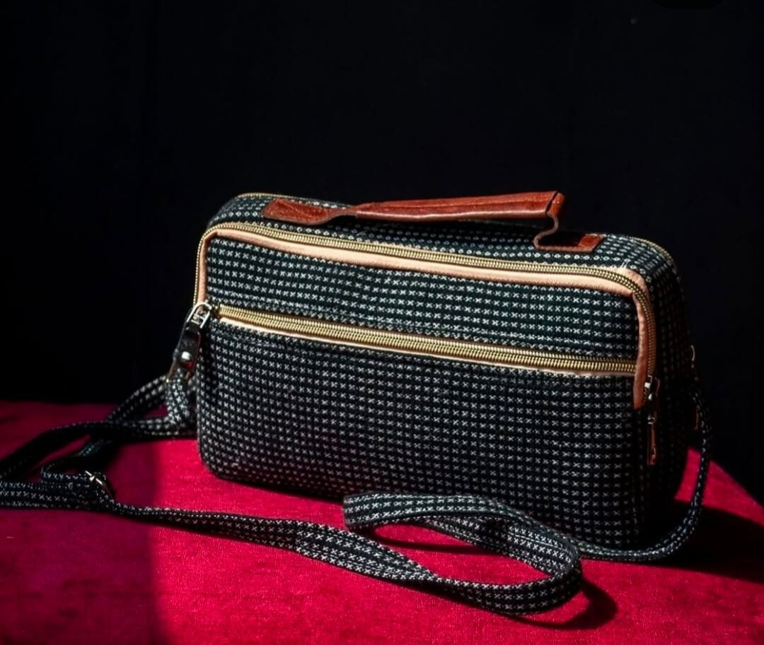 Himkimalya Sidebag