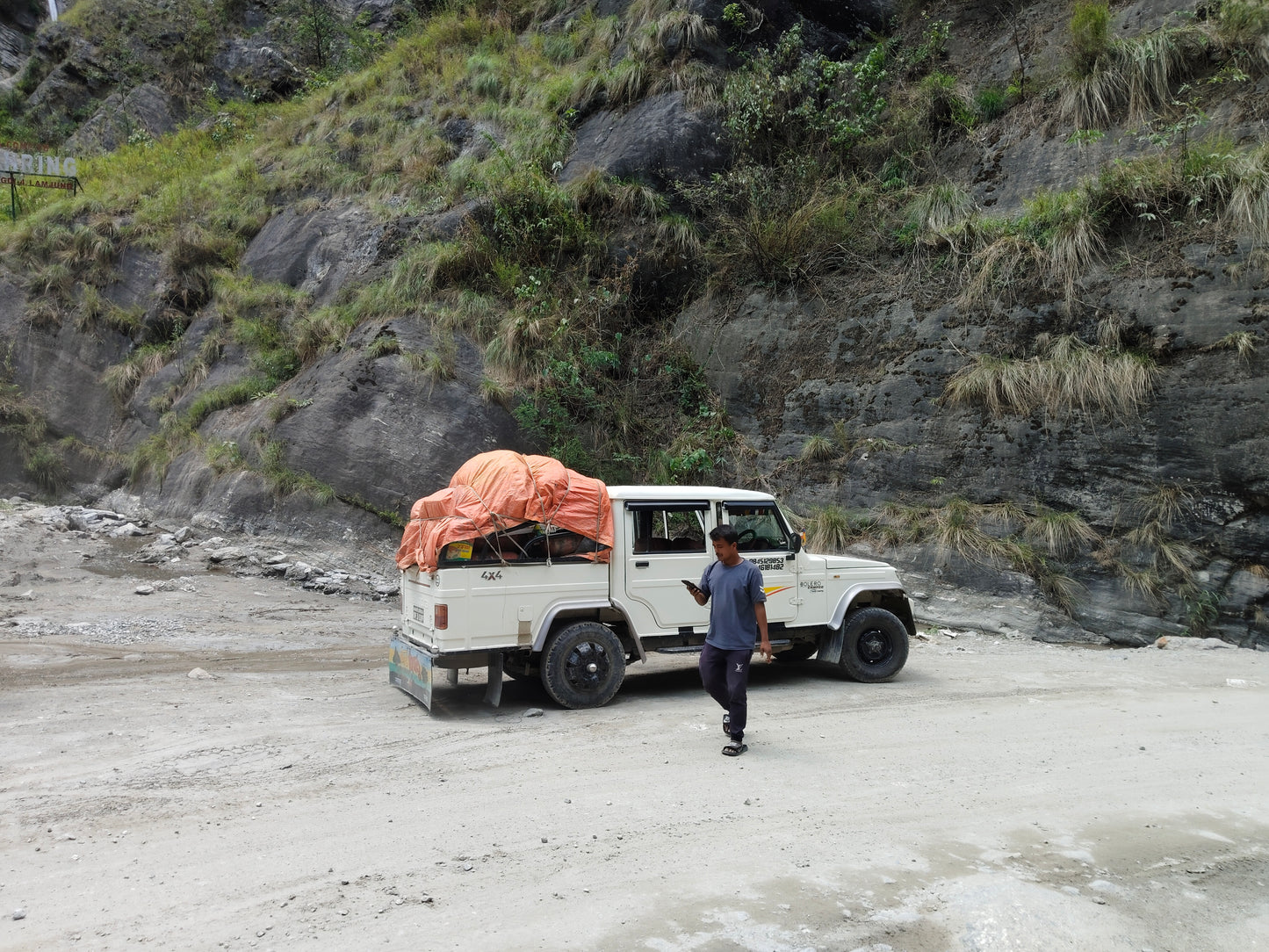 Annapurna Circuit Standard Trek- 16 Days (TR50)