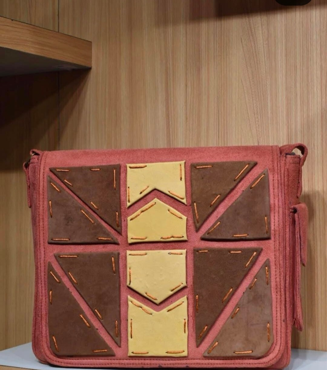 Himkimalya Leather Laptop