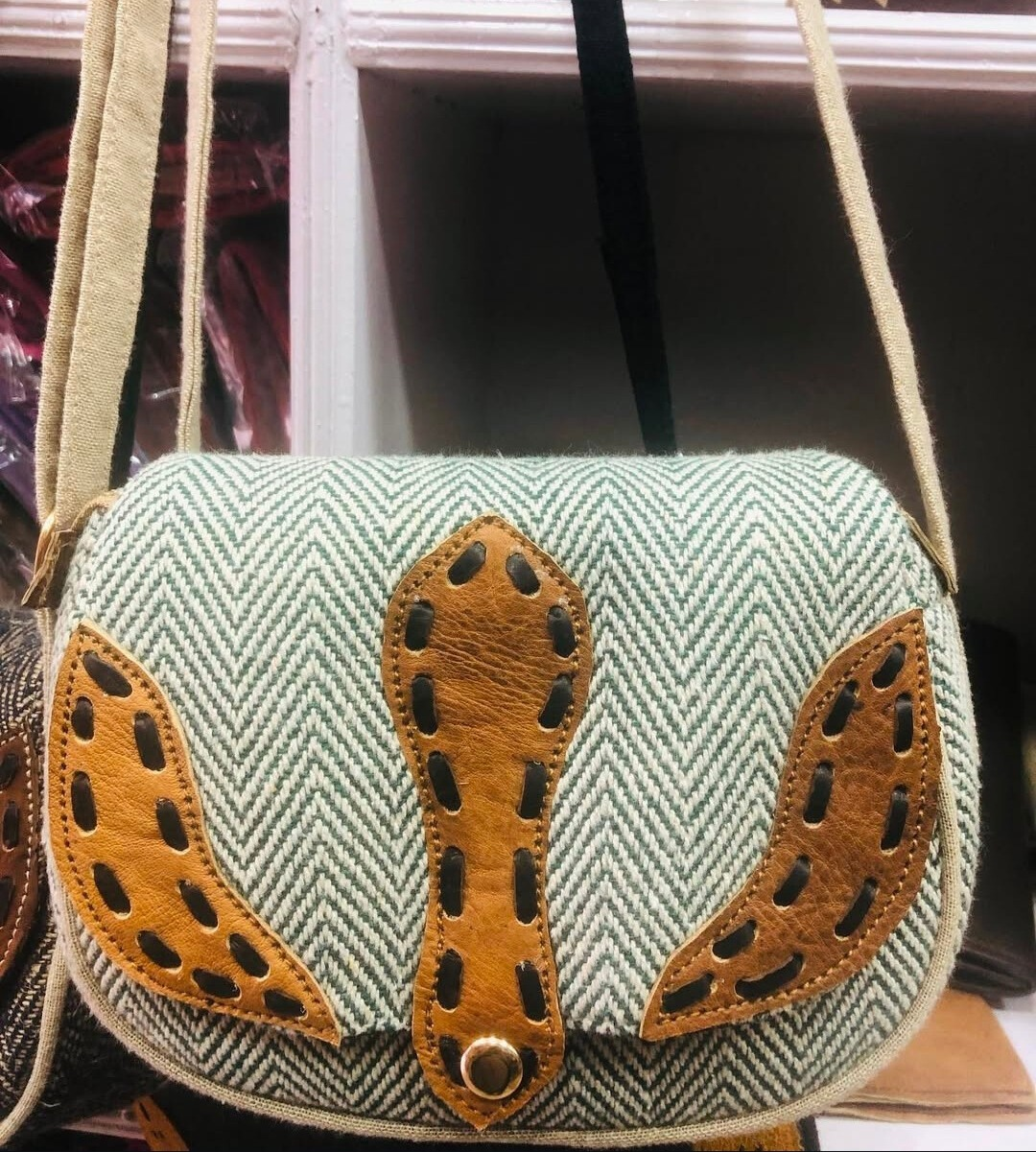 Himkimalya Sidebag