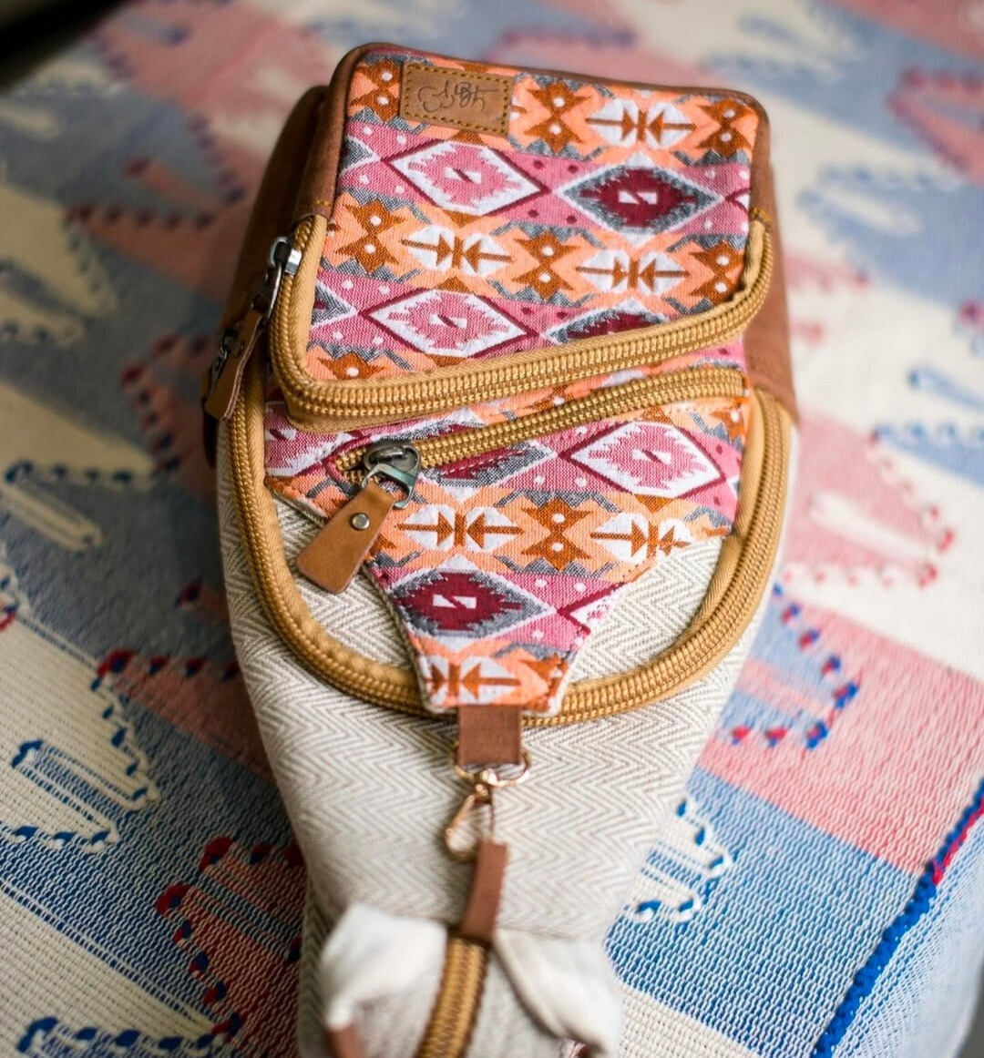 Himkimalya Chest Bag