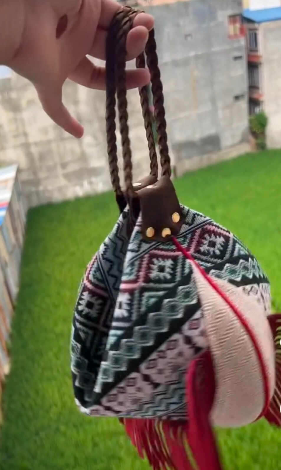 Himkimalya Partybag