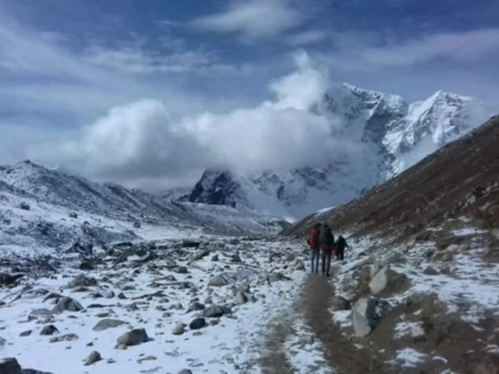 Everest Base Camp Budget Trek- 12 Days.  (TR40)