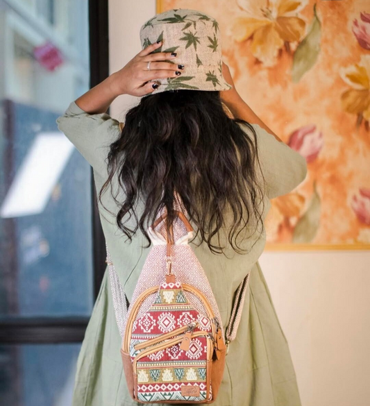 Himkimalya Chest Bag