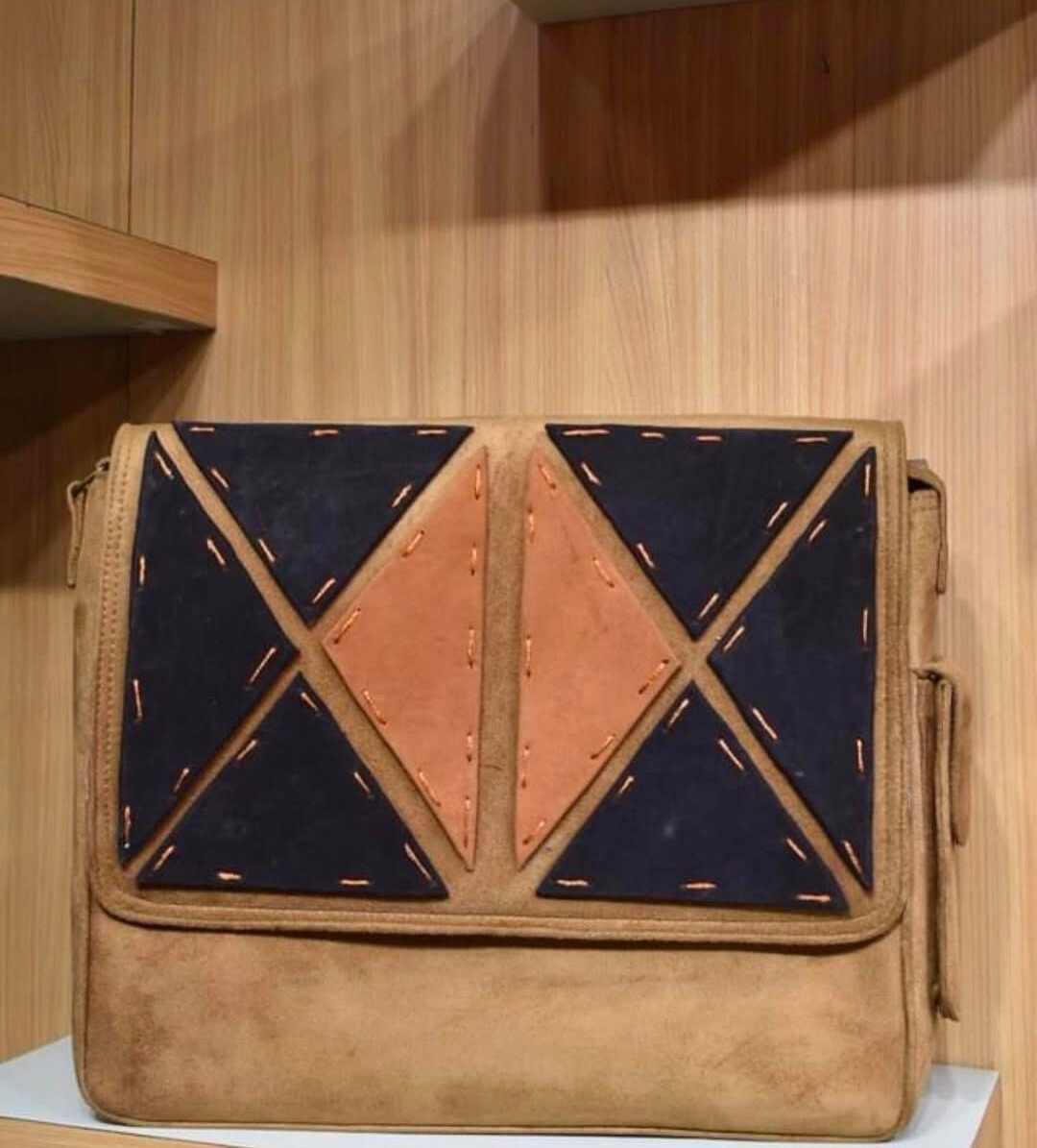 Himkimalya Leather Laptop