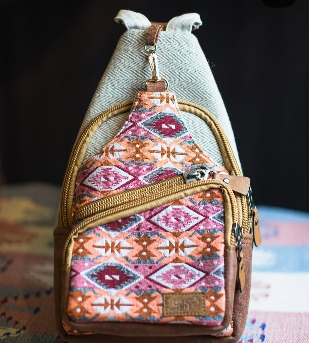 Himkimalya Chest Bag